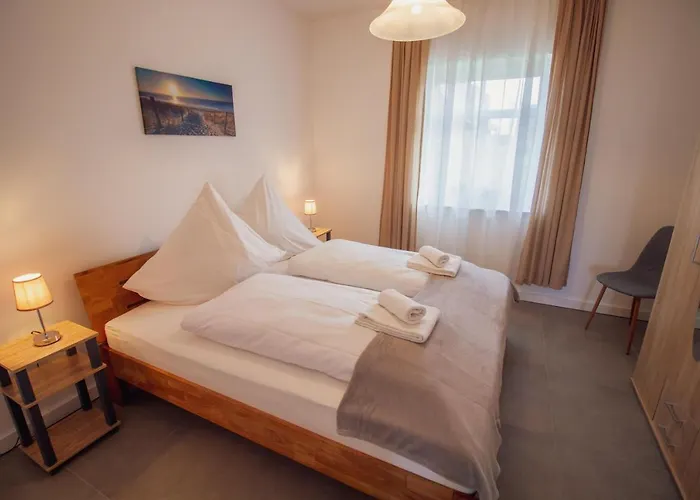 بيت للعطل Rena *