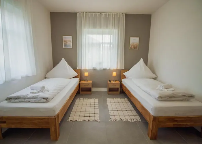 بيت للعطل Rena *